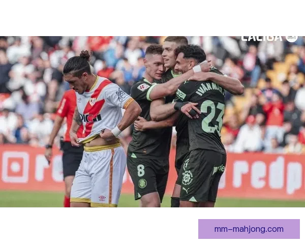 以萨维奥赫罗纳惊艳表现引爆关注顺利转会曼城